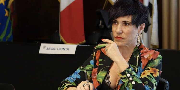 Vertenza Tiscali, l’assessora del Lavoro Desirè Manca promuove il coordinamento tra Regioni per il coinvolgimento del Mimit