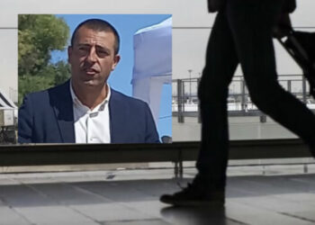 Cessione aeroporti sardi, scoppia la polemica: “La Regione vende il futuro della Sardegna”