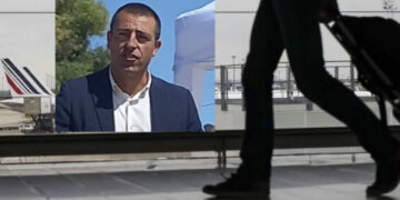 Cessione aeroporti sardi, scoppia la polemica: “La Regione vende il futuro della Sardegna”