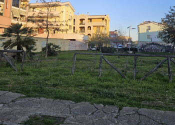 Quartu, la denuncia di Fratelli d’Italia: “Via Fieramosca dimenticata, parco nel degrado”