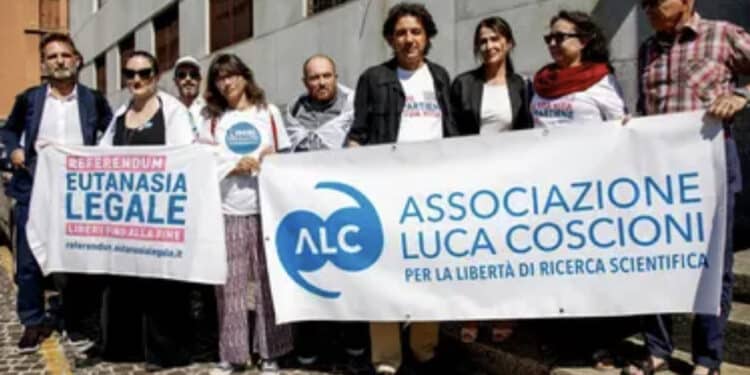 Addio a Libera, 55enne affetta da sclerosi multipla: ha utilizzato da sola il farmaco per il fine vita