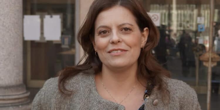 Ilaria Salis: “Controllo preventivo nella mia camera d’albergo, l’Italia è ormai un regime”