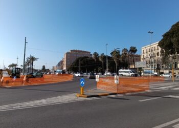 Cagliari, nascono le nuove rotatorie nelle piazze Amendola e Deffenu: ecco la rivoluzione del traffico per un anno intero