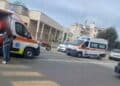 Cagliari, incidente in via Cornalias: 2 studentesse travolte sulle strisce pedonali davanti alla scuola