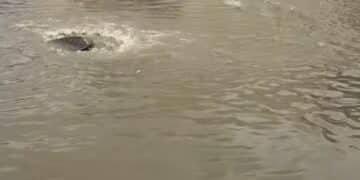 Pirri, dopo il diluvio strade allagate e tombini saltati: “La situazione è grave”