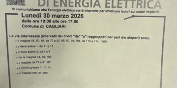 Cagliari, blackout continui e corrente elettrica a singhiozzo: “Ora basta considerarla una normalità”