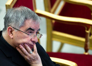 Il processo Becciu è da rifare: la Corte d’Appello vaticana dichiara la nullità relativa del primo grado