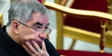 Il processo Becciu è da rifare: la Corte d’Appello vaticana dichiara la nullità relativa del primo grado