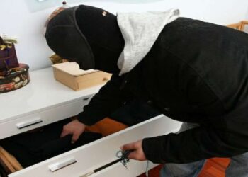 Furti in casa, è la Sardegna la regione più sicura d’Italia: in calo anche violenze e minacce ai proprietari