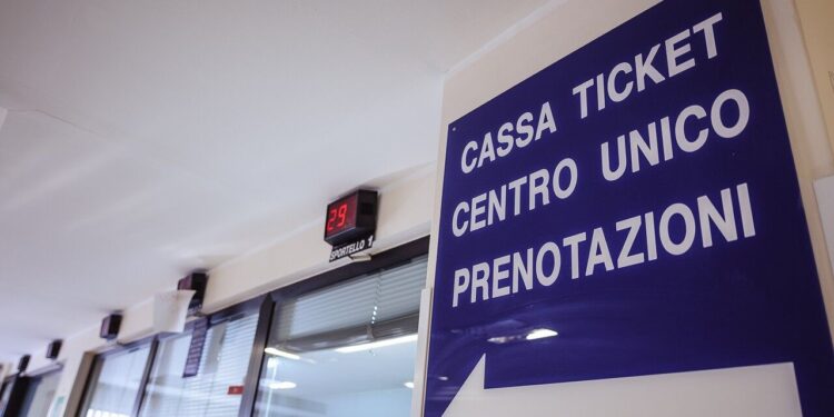 Sanità, disastro su tutta la linea: “A Cagliari e in Sardegna liste d’attesa infinite”