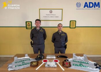 Porto Torres, trasportava 2,5 kg di cocaina: 49enne spagnolo arrestato dalla guardia di finanza