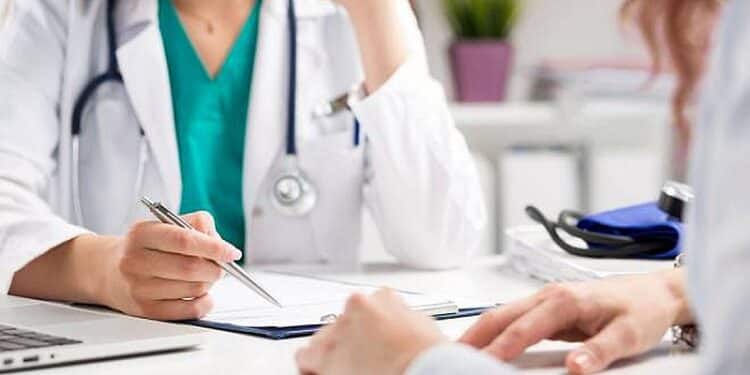 Duemila euro in più al mese ai medici di famiglia per cento sedi disagiate in Sardegna