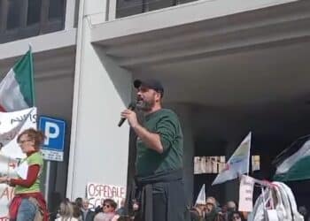 Sanità sarda, il grido del Sarcidano davanti alla Regione: “Dieci anni di denunce ignorate” (VIDEO)