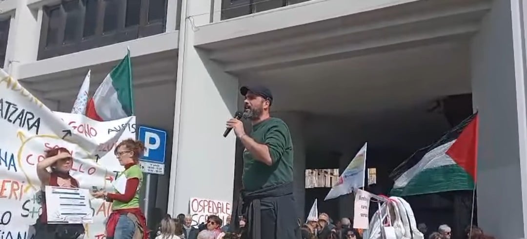 Sanità sarda, il grido del Sarcidano davanti alla Regione: “Dieci anni di denunce ignorate” (VIDEO)