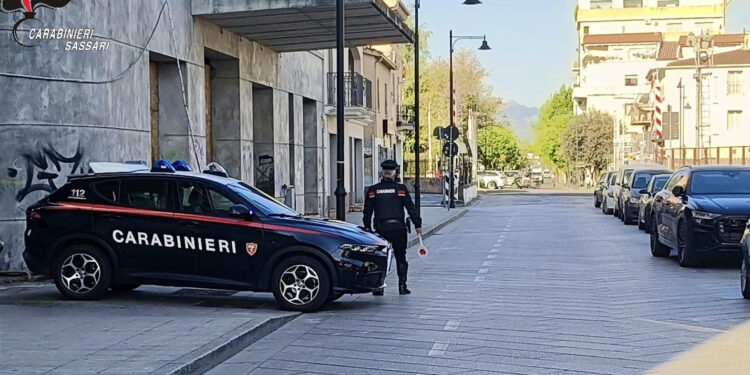 Spaccio di droga in un bar a Olbia, i carabinieri sospendono l’attività