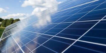Pannelli fotovoltaici con procedure autorizzative molto semplificate in accellerata ma il PEARS è fermo a 10 anni fa