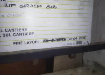 Cagliari, emergenza in via Schiavazzi: da dicembre senza ascensore, residenti “segregati” in casa