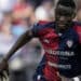 Cagliari-Atalanta 3-2, Mendy è un dio poi arriva il tris di Borrelli con i miracoli di Caprile: ecco la salvezza
