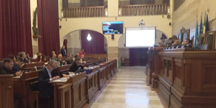 Cagliari, scontro sul Rendiconto 2025: la minoranza attacca duramente la Giunta