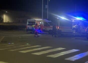 Cagliari, tragedia sfiorata nella notte in viale Poetto: terribile incidente con due feriti