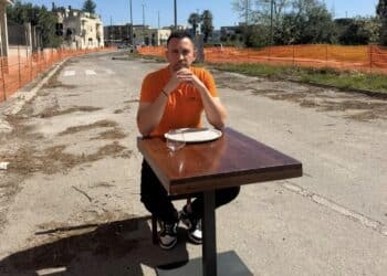 Monserrato, via Cesare Cabras chiusa per lavori: attività commerciali in crisi