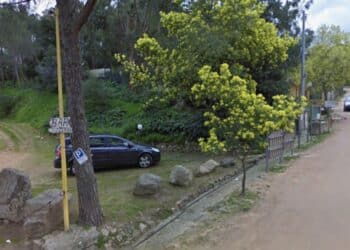 Sinnai, al villaggio delle Mimose via l’isola ecologica: scatta la protesta