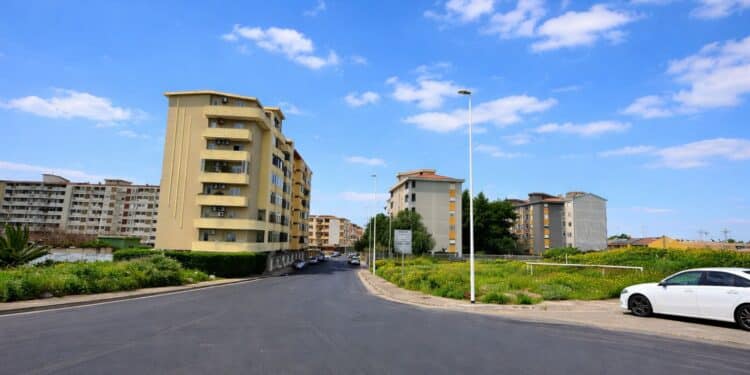 Quartu, lavori in corso per asfaltare e illuminare le strade