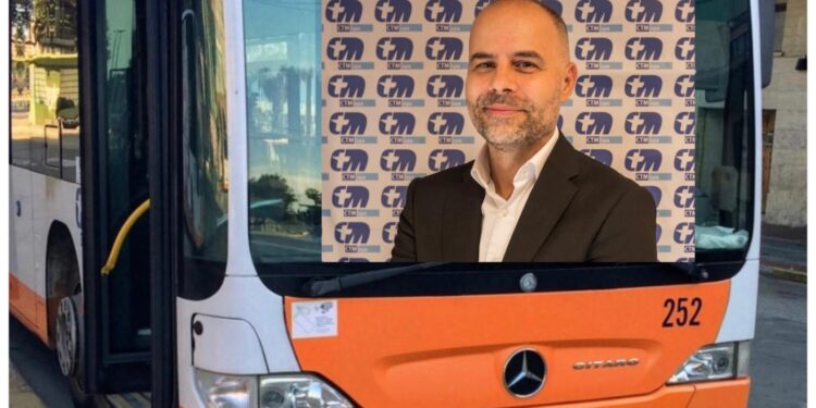 Cagliari, un bus di notte per collegare l’aeroporto? “Noi siamo pronti, ma la decisione spetta alla Regione”