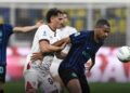 Inter-Cagliari 3-0, il catenaccio di Pisacane non serbe a niente: Barella innesca la goleada, salvezza ancora in bilico