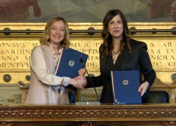 Guerra Roma-Cagliari, il Governo Meloni boccia altre due leggi della Giunta Todde: sotto tiro Stabilità e Trenino Verde