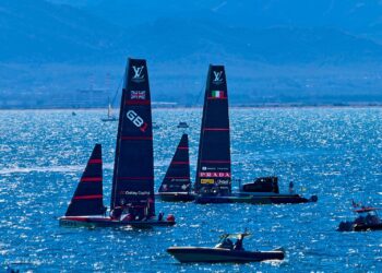 America’s Cup, Luna Rossa vola a Cagliari: i giovani sorprendono tutti nella prima giornata di regate