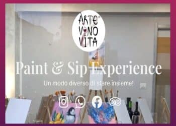 Pennello in mano, calice alzato: a Cagliari il laboratorio che trasforma una serata in un ricordo
