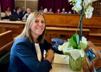Cagliari, scontro in Consiglio sull’ex mercato di Sant’Elia: il centrodestra attacca la Giunta