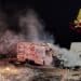 Auto e furgoni in fiamme a Selargius, notte di lavoro per i vigili del fuoco