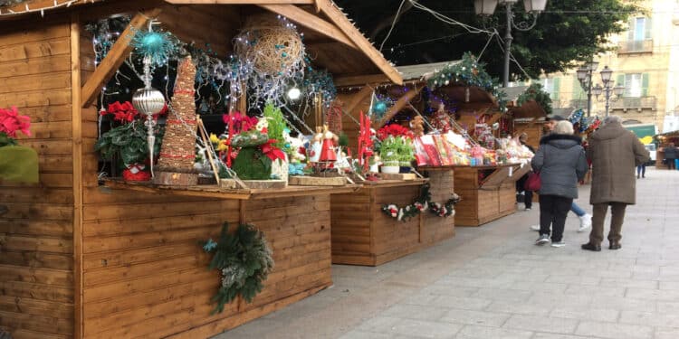 Cagliari, il Comune ci riprova: i mercatini di Natale saranno anche in piazza del Carmine