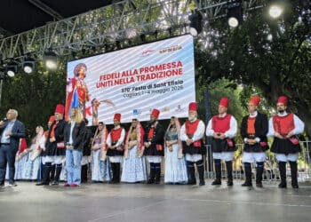 Sant’Efisio, annullate le celebrazioni in piazza del Carmine per la morte di Elena Siddi: premiati i genitori di Gaia Costa