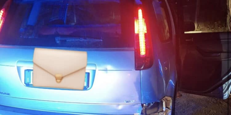 Cagliari, un rider porta pizze tampona Fabio Maccio’: “Ha rischiato la morte per due soldi”