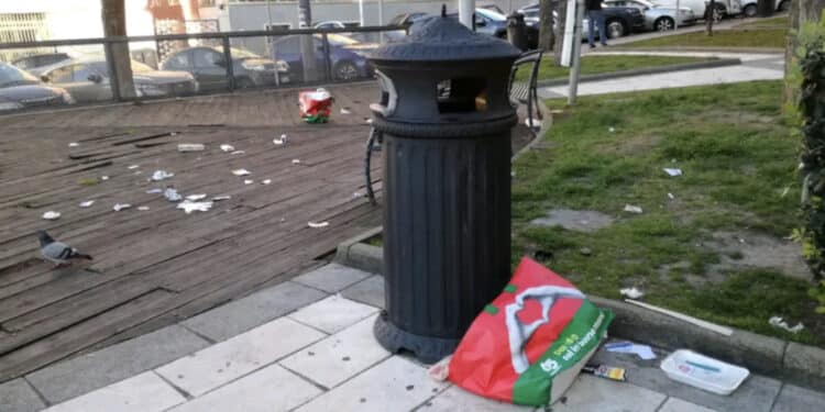 Degrado di Piazza Maxia a Cagliari, Secchi porta il caso in Aula: “Ok agli interventi, subito messa in sicurezza”