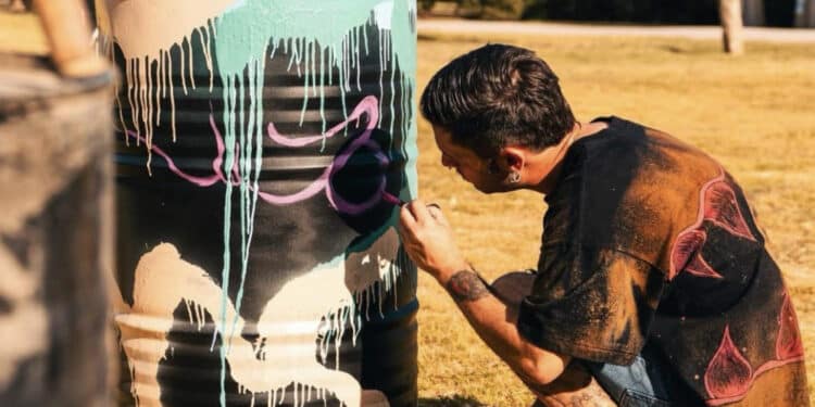 Quartu, “No rights reserved”: l’arte torna a prendersi la città per difendere diritti, comunità e futuro durante la Street Art Week