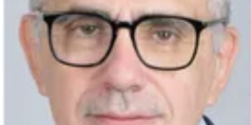 Ebola, il virologo Pregliasco: “Nemmeno in Europa esiste il rischio zero ma nessun elemento di epidemia”