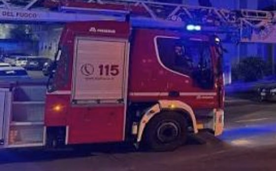 Quartu, rogo in un laboratorio artistico: in fumo arredi e vari oggetti