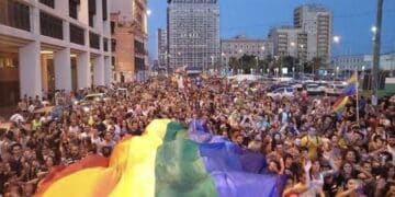 Cagliari, ai trans e alle persone non binarie sarà permesso usare nome e identità di genere senza rettifica anagrafica