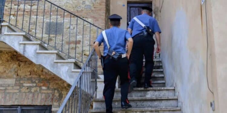 Cagliari, carabinieri eroi salvano e proteggono una donna vittima di violenza: dal letto di un ospedale la giovane ringrazia