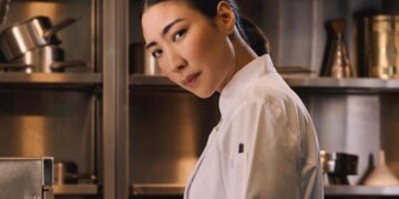 La chef donna numero uno al mondo sceglie Cagliari per il via all’estate: sapori e ricordi fra Thailandia e Sardegna