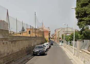 Selargius, ladri di benzina in azione: serbatoi bucati e carburante sparito, la nuova frontiera dei ladri durante la guerra di Trump