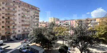 Cagliari, “No alla pista ciclabile di via Pergolesi”: il centrodestra scende in piazza