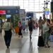 Domenica bollente all’aeroporto di Elmas, anche sei ore di ritardo