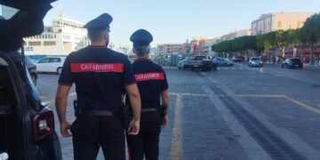 Ruba un’auto a Carloforte e tenta di prendere il traghetto, arrestato un 37enne