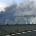 Ennesimo pomeriggio di fuoco a Sestu, brucia la campagna a ridosso della ss 131: strade chiuse, traffico deviato all’altezza della Corte del Sole (VIDEO)