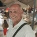 Malore fatale in spiaggia a Monte Nai, addio all’imprenditore 56enne Roberto Pilia